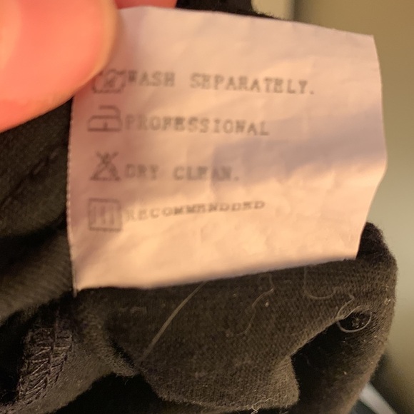 Nora Cora v neck top with 3/4 zipper front detail. - Picture 10 of 10